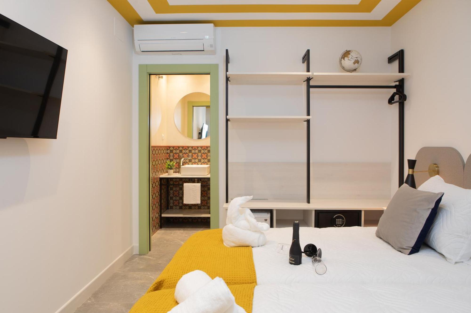 Boutique Rooms Playa Burriana Nerja Eksteriør bilde