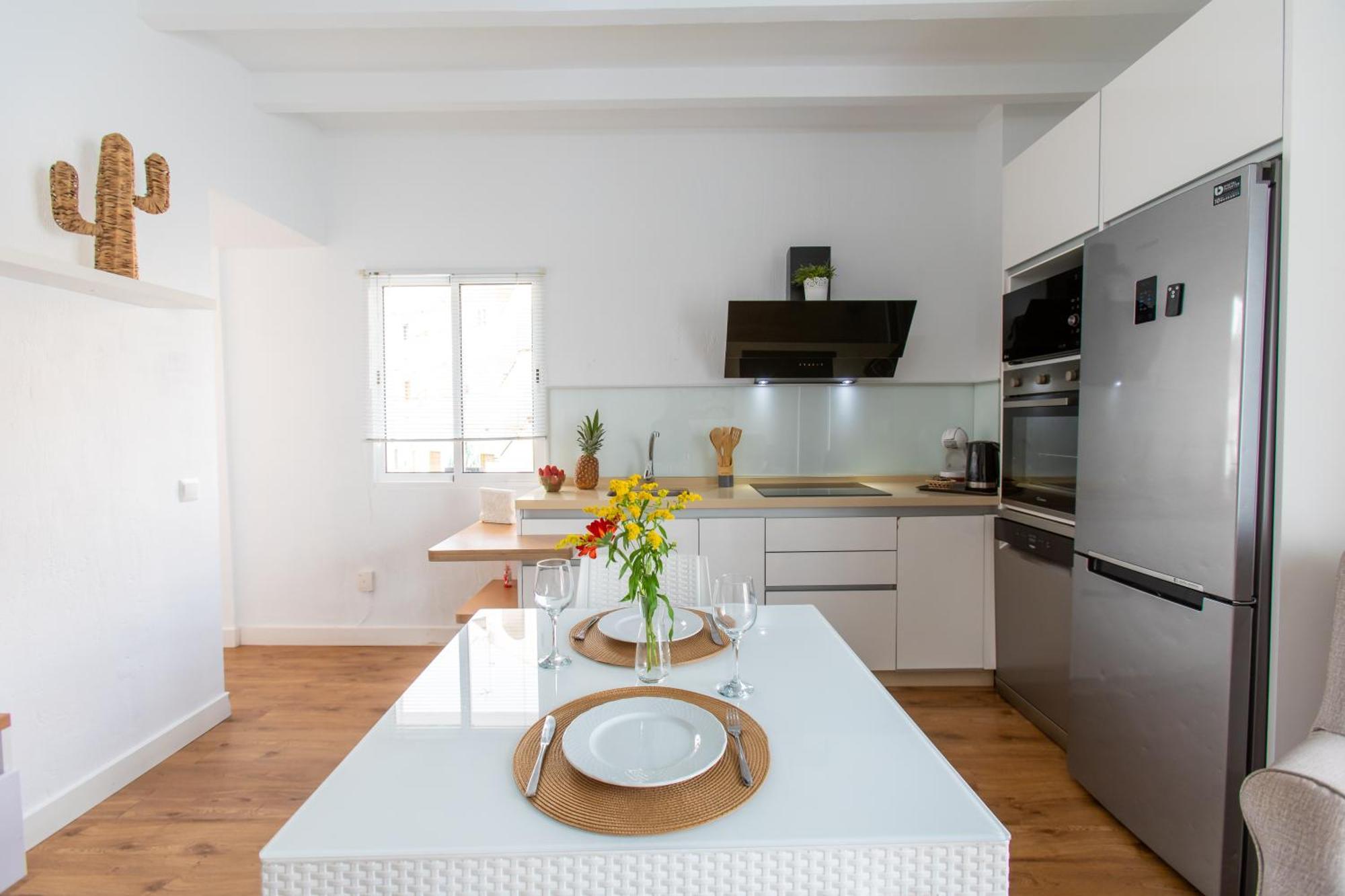 Boutique Rooms Playa Burriana Nerja Eksteriør bilde