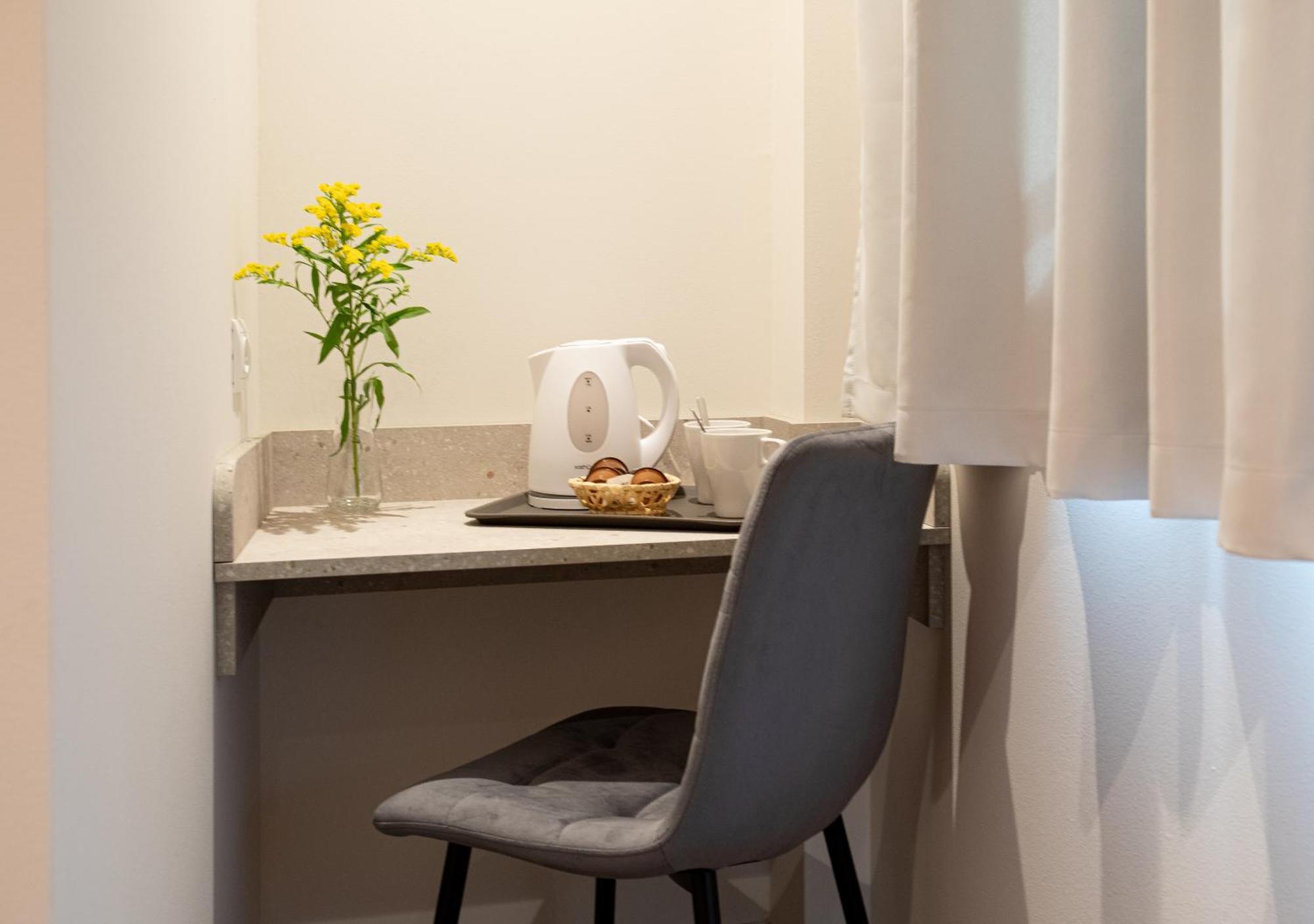 Boutique Rooms Playa Burriana Nerja Eksteriør bilde