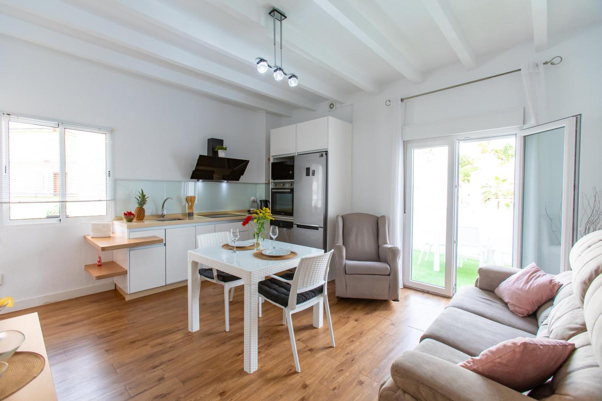 Boutique Rooms Playa Burriana Nerja Eksteriør bilde
