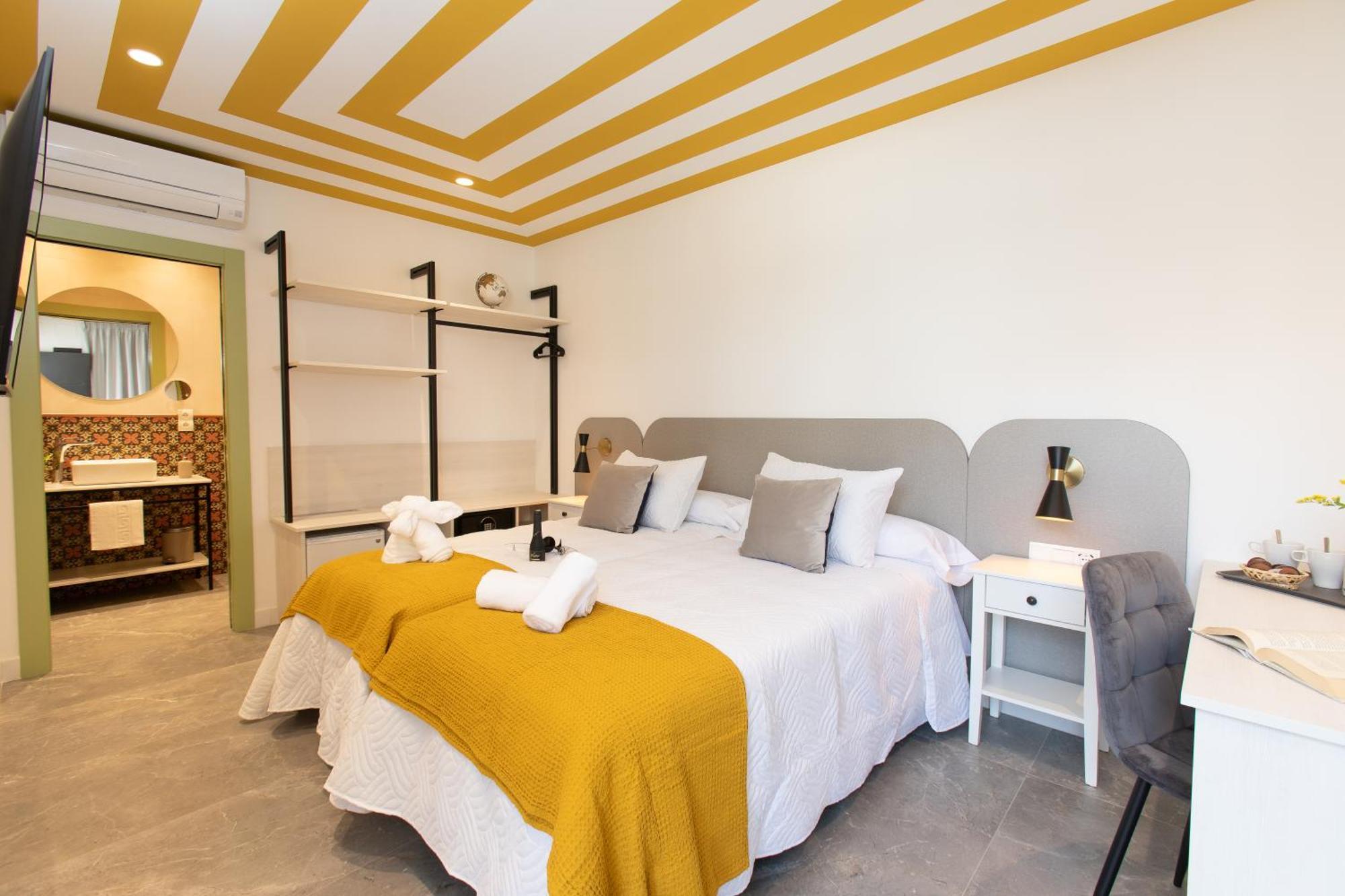 Boutique Rooms Playa Burriana Nerja Eksteriør bilde