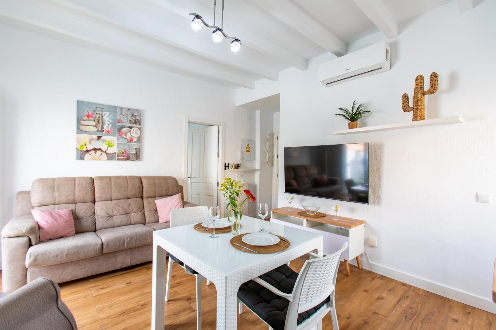 Boutique Rooms Playa Burriana Nerja Eksteriør bilde