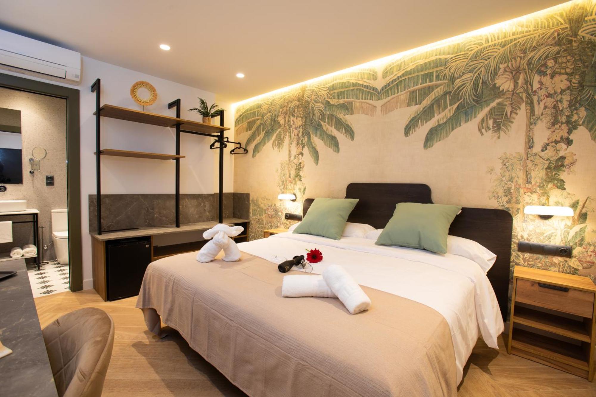 Boutique Rooms Playa Burriana Nerja Eksteriør bilde