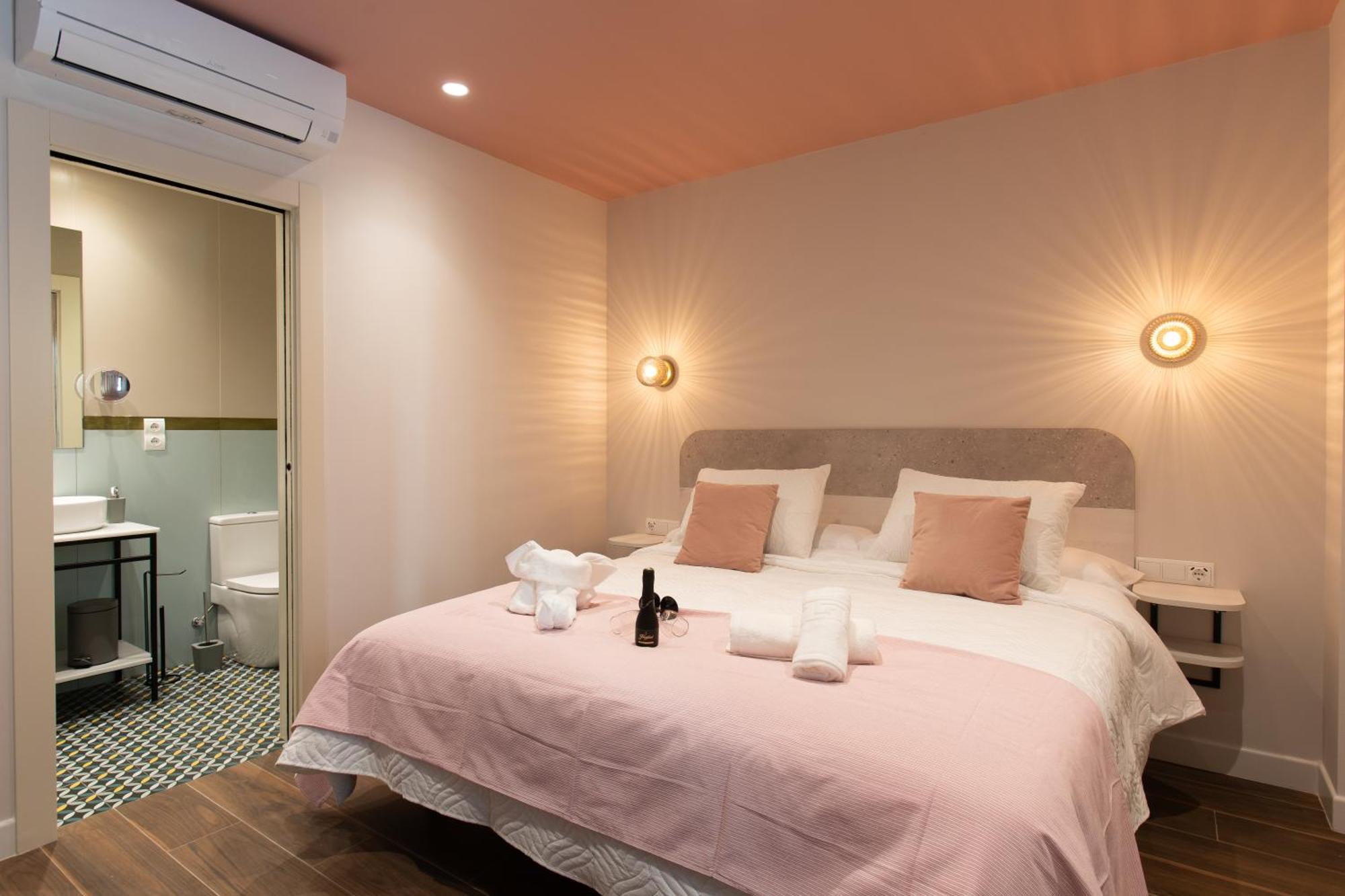 Boutique Rooms Playa Burriana Nerja Eksteriør bilde