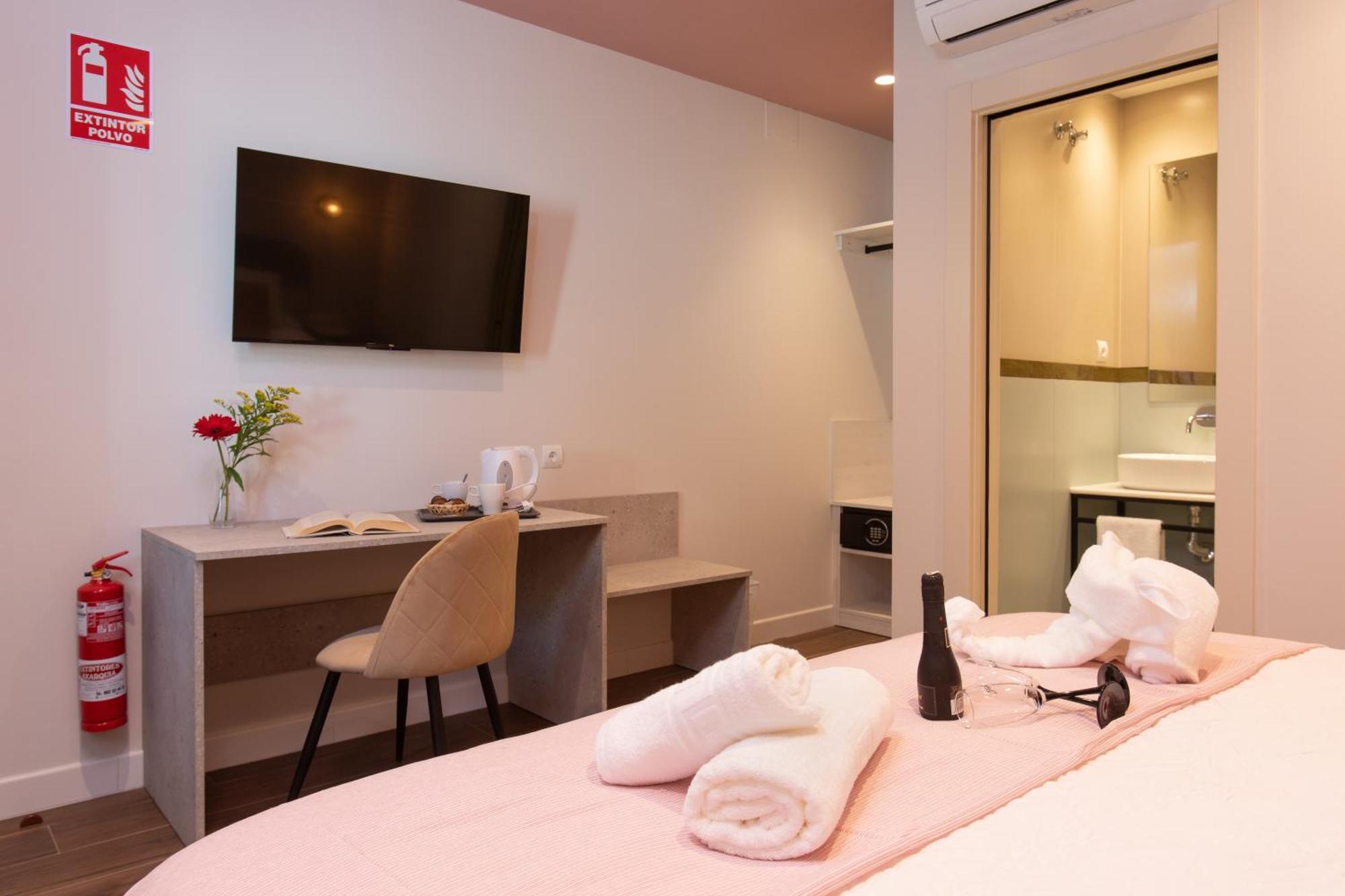 Boutique Rooms Playa Burriana Nerja Eksteriør bilde