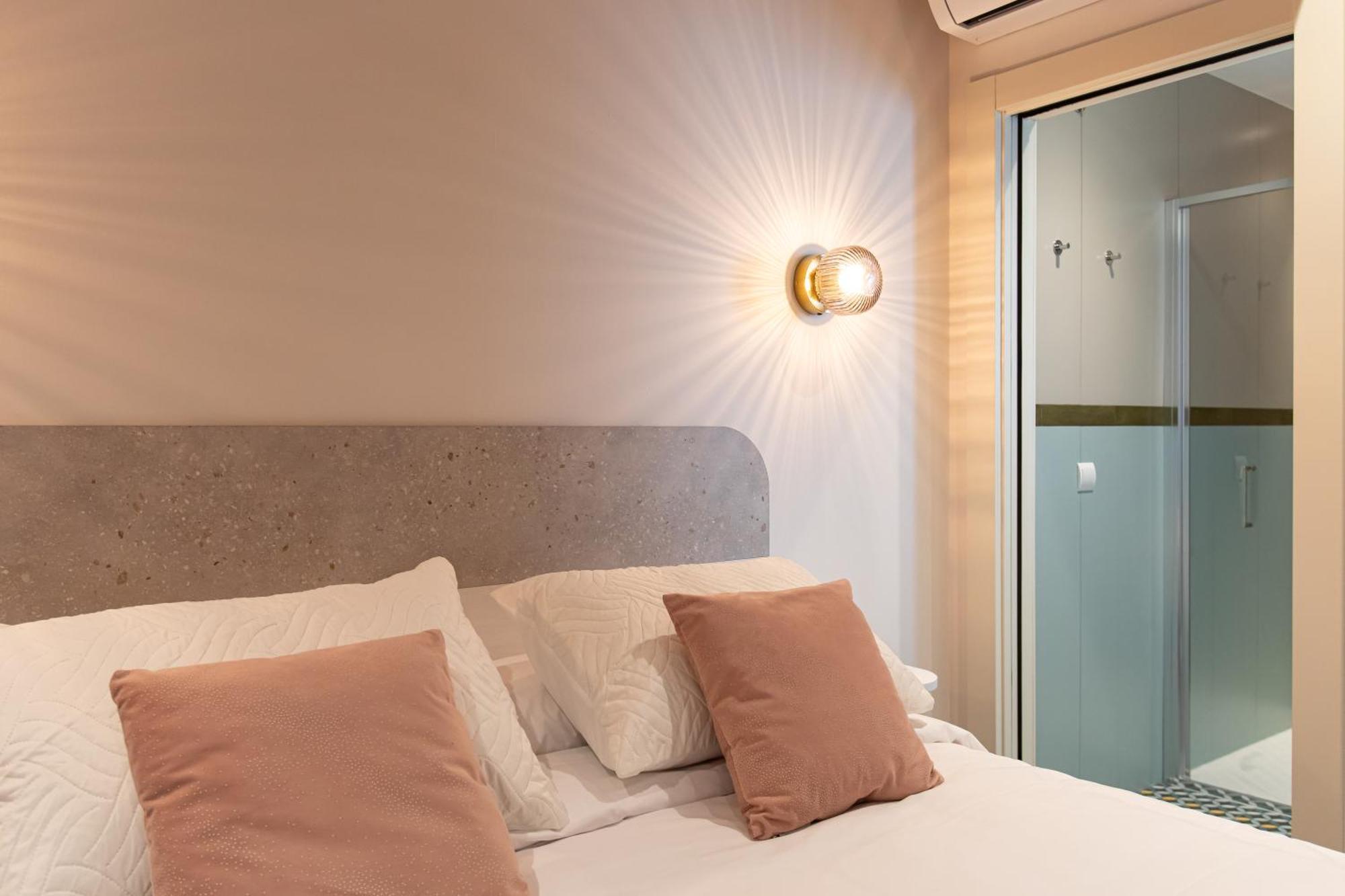 Boutique Rooms Playa Burriana Nerja Eksteriør bilde